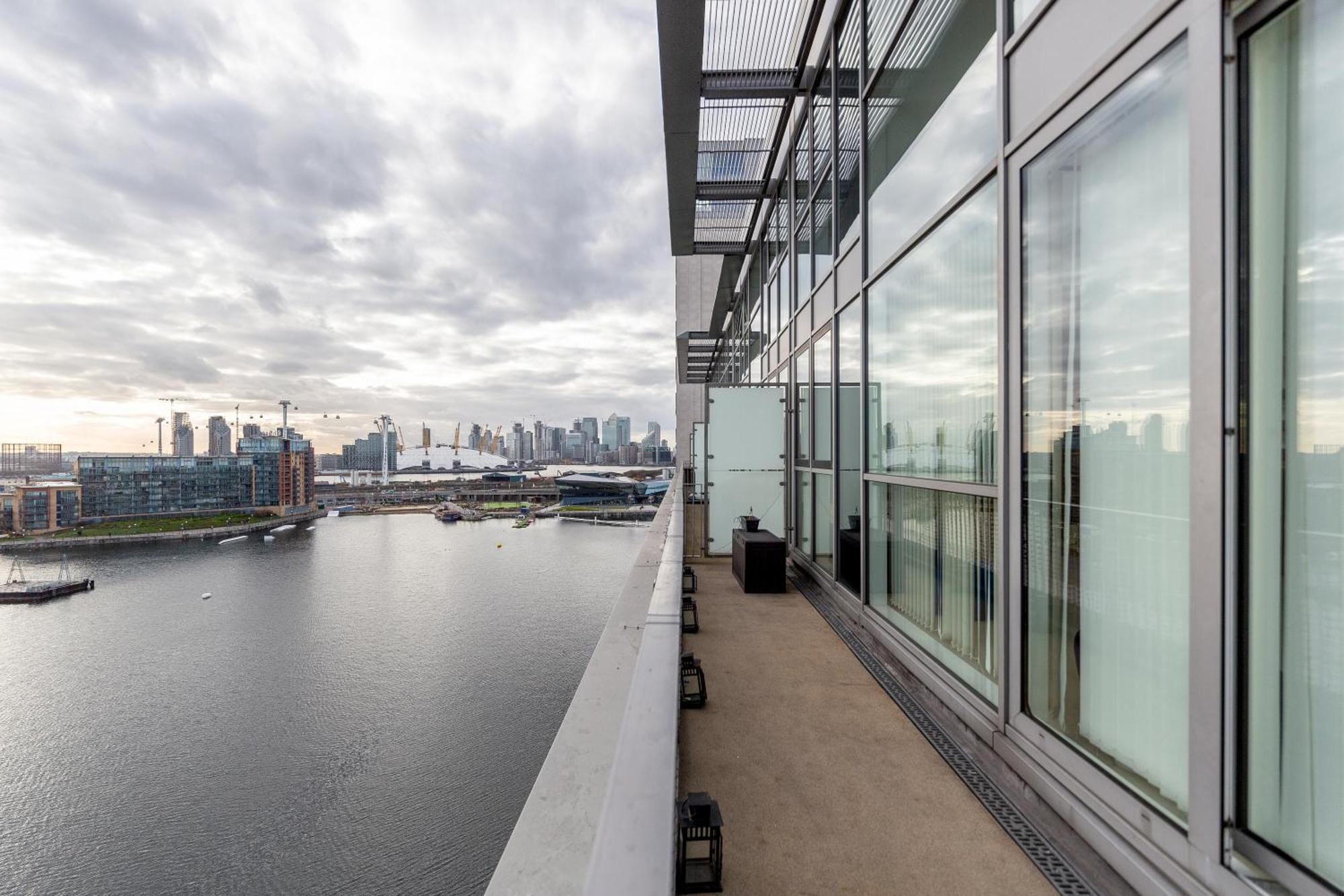 Excel Dock Apartments London Exterior foto